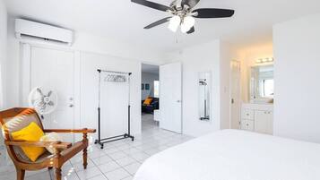 2 habitaciones, tabla de planchar con plancha y wifi gratis