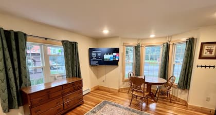 Charming one bedroom on Main St