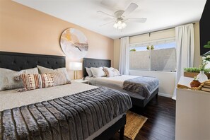 2 bedrooms, desk, iron/ironing board, travel crib