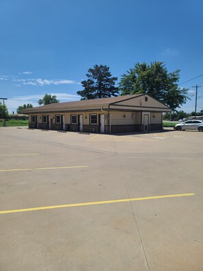 Fachada de la propiedad