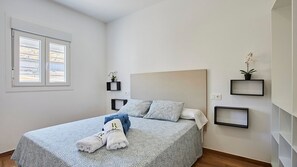 5 bedrooms, iron/ironing board, travel cot, WiFi