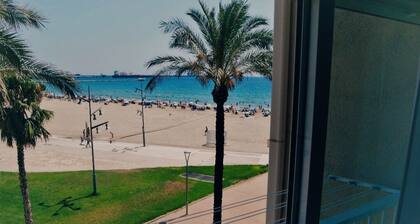 -FIRST LINE OF THE BEACH NEXT TO PORTAVENTURA AND SALOU