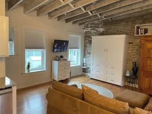 Smart-TV, Netflix, Hulu, Bücher