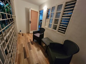 Interior - Cozyville in the Manor (Ocho Rios)