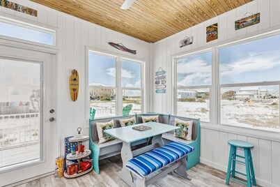 The BEST VIEWS with family friendly gameroom!