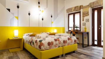 1 bedroom, desk, travel crib, free WiFi