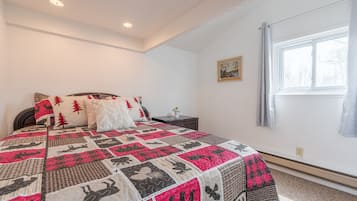 3 camere, una cassaforte in camera, una scrivania, ferro/asse da stiro