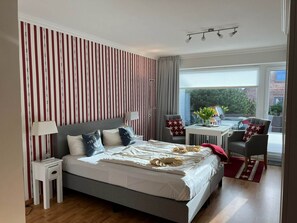 Imagen sin descripción, 2 de 13, botón