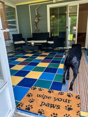 Terrace/patio - House of Shells 🐚 Fenced yard, 🐶 friendly, 🔥 pit (Crystal River)