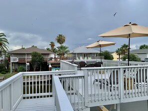 Property grounds - Waterfront! Family getaway/fisherman's base camp! (Jamaica Beach)