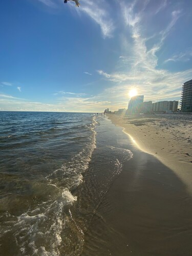 Beautiful 6 Bedroom Beach House with private pool!!!