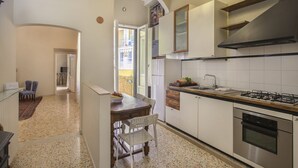 Coffee/tea maker, fridge, microwave, oven - Myosotis - Sweet Dreams in Florence (Firenze)