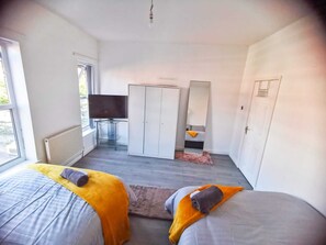 4 habitaciones, wifi y ropa de cama 