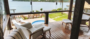 5BR Beachfront Villa with Daily Staff – Ideal for Families & Groups