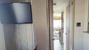 3 soverom, strykejern/-brett, reiseseng for barn og wi-fi (inkludert)
