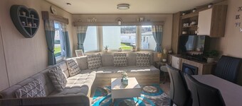 Caravan at Littlesea Holiday park, Weymouth - sleeps 8