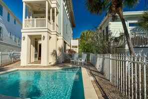 Pool - Breathtaking Home w/Private Pool, Walk 2 Beach w/Beach Wagon, Pools, Hot Tub, Tennis - Destin Pointe (Destin)