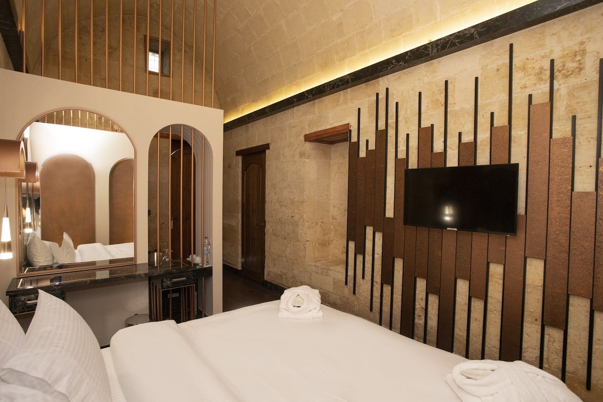 Hochwertige Bettwaren, Minibar, schallisolierte Zimmer