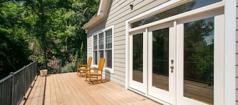 Lakefront 3BR w/ Private Dock + Firepit | Free Tix