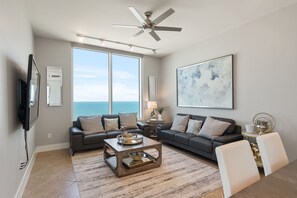 TV - Amazing Views from 15th Floor Condo at Sapphire! Resort Pool, Hot Tub, Spa, Movie Theater & More! (South Padre Island)