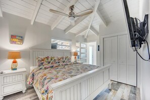 6 quartos, ferros/tábuas de passar roupa, Wi-Fi, roupa de cama