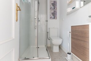 Nicht klassifiziertes Bild, 2 von 36, Schaltfläche