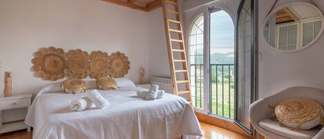 5 sovrum, strykjärn/strykbräda, gratis wi-fi och sängkläder