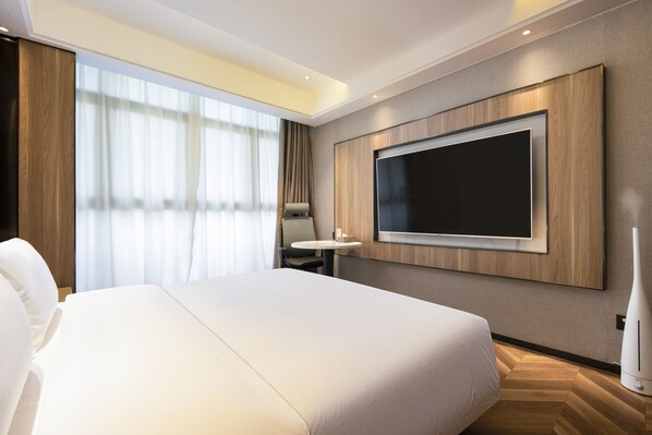 Verdunkelungsvorhänge, kostenloses WLAN