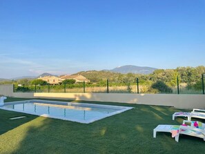 Alberca al aire libre 