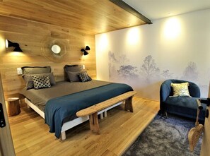 Habitación Deluxe, 1 cama King size | Ropa de cama de alta calidad y ropa de cama