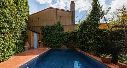 Holiday Home 'Can Sebrià' with Mountain View, Pool & Wi-Fi