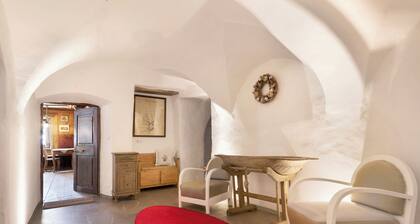 Historische Ferienwohnung Huber Stube mit Bergblick, Balkon und WLAN