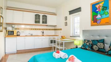 1 habitación, wifi gratis y ropa de cama