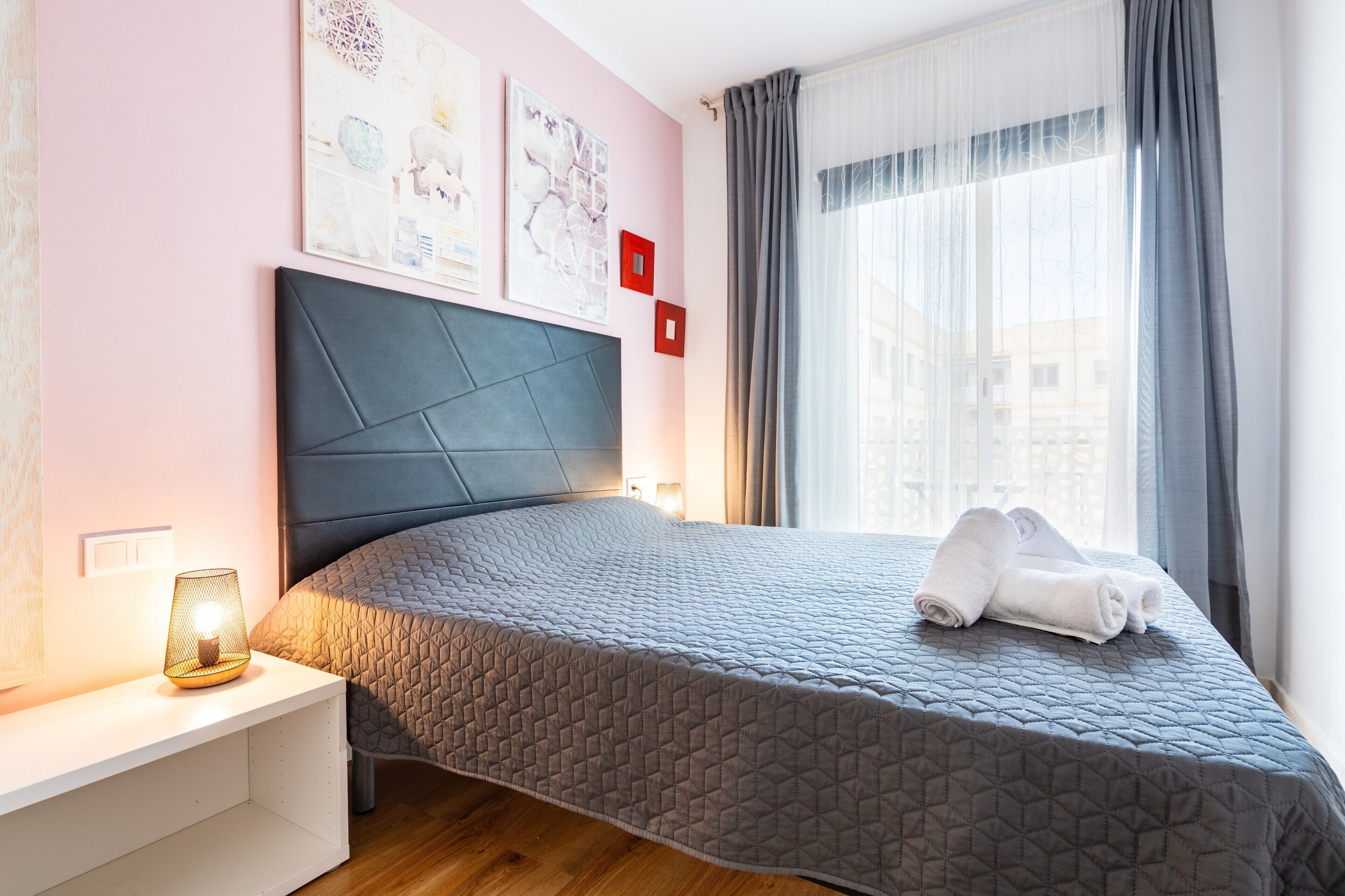 3 bedrooms, iron/ironing board, free WiFi, bed sheets
