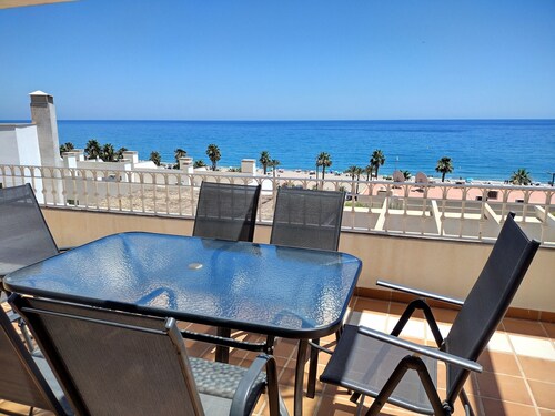Apartment 'El Mirador De La Mar' with Sea View, Wi-Fi and Air Conditioning