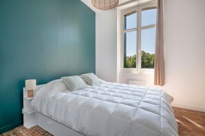 3 chambres, fer et planche à repasser, Wi-Fi gratuit