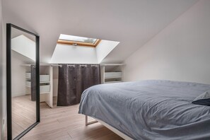 4 habitaciones, tabla de planchar con plancha y wifi gratis 