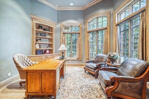 House, 6 Bedrooms | Interior