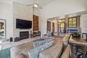 House, 3 Bedrooms | Living area - Golden Fox House 4 Bedroom Home by RedAwning (Breckenridge)