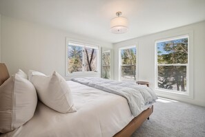 Townhome, 3 Bedrooms | 3 bedrooms, free WiFi - Frisco Creekside Retreat 3 Bedroom Townhouse by RedAwning (Frisco)