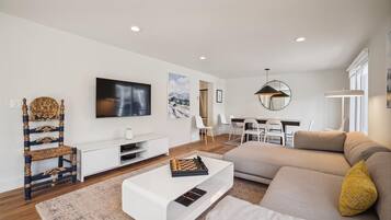 Townhome, 3 Bedrooms