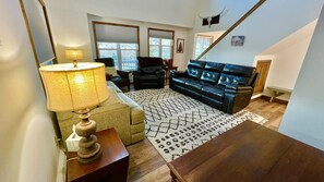 Chalet, 4 chambres | Aire de séjour