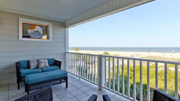 Condo, nhiều giường, có thể sử dụng hồ bơi, quang cảnh biển (#3 - Pets) | Khuôn viên nơi lưu trú