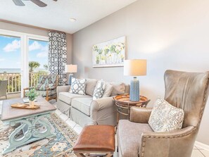 Living area - Atlantic Ocean by Tybee Vacation Rentals (Tybee Island)