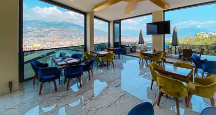 Castle's Light Boutique Hotel