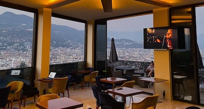 Castle's Light Boutique Hotel