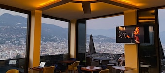 Castle's Light Boutique Hotel