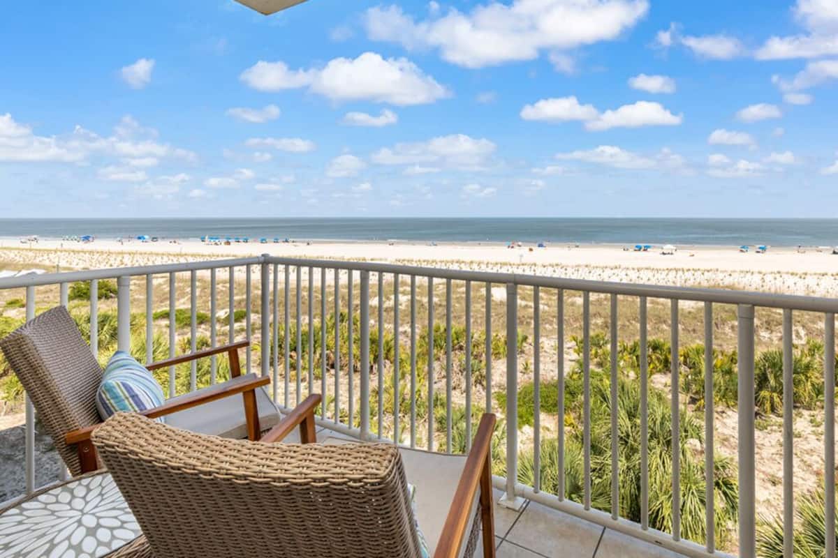 Condo, Multiple Beds, Pool Access, Ocean View (433 - No Pets Allowed) | Property grounds