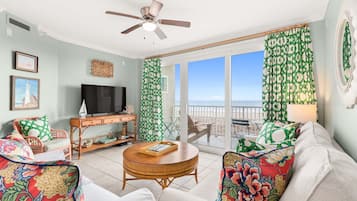 Kondominium, Beberapa Tempat Tidur, akses ke kolam renang, pemandangan samudra (#432 - Pets) | Area keluarga | Televisi 40-inci dengan saluran TV digital