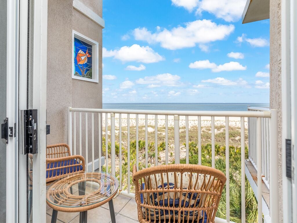 Condo, Multiple Beds, Pool Access, Ocean View (#433 - No Pets) | Property grounds